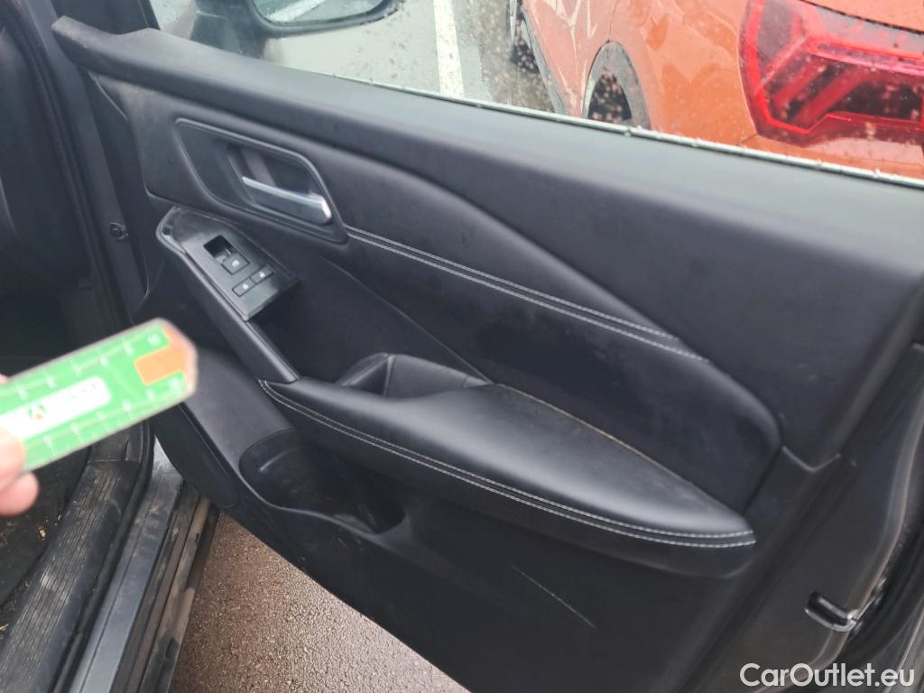  Nissan  Qashqai NISSAN  / 2021 / 5P / todoterreno DIG-T 116kW (158CV) mHEV Xtronic Acenta (AC) #28