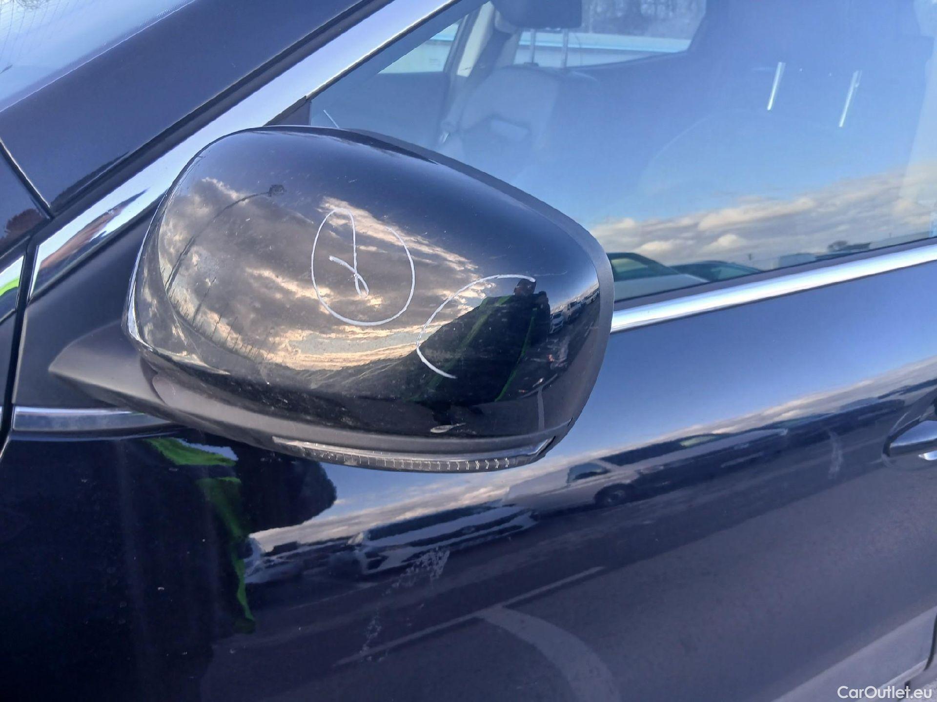  Renault  Kadjar RENAULT  / 2019 / 5P / crossover Zen GPF TCe 103kW (140CV) EDC (AC) #10