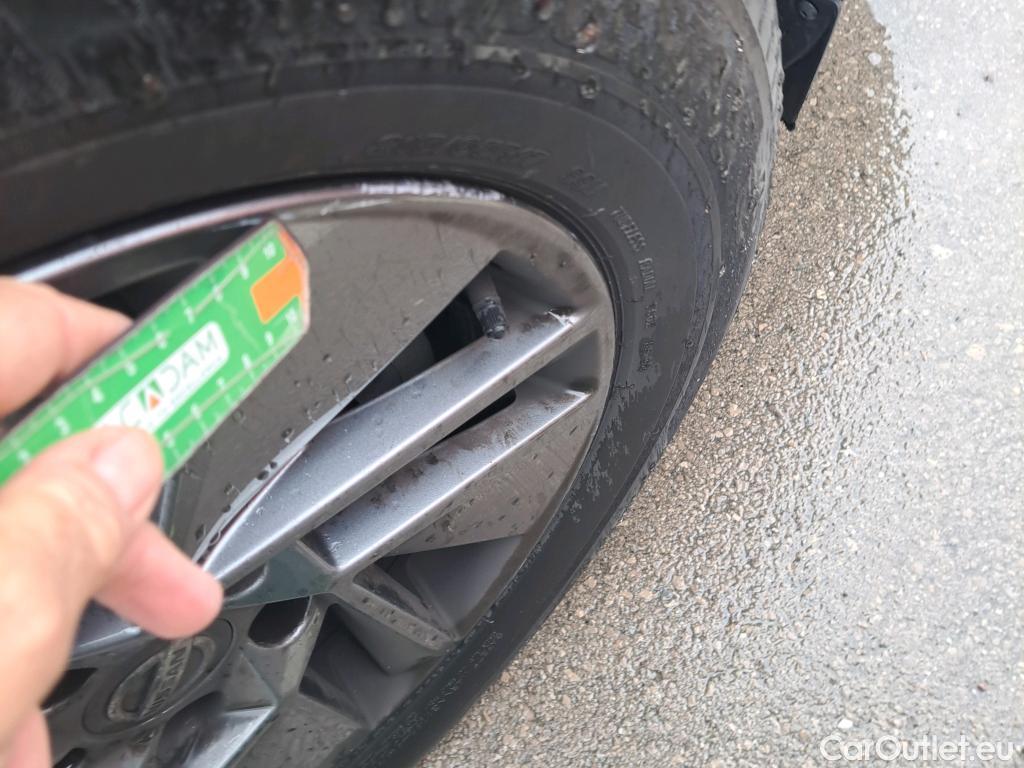  Nissan  Qashqai NISSAN  / 2021 / 5P / todoterreno DIG-T 116kW (158CV) mHEV Xtronic Acenta (AC) #13