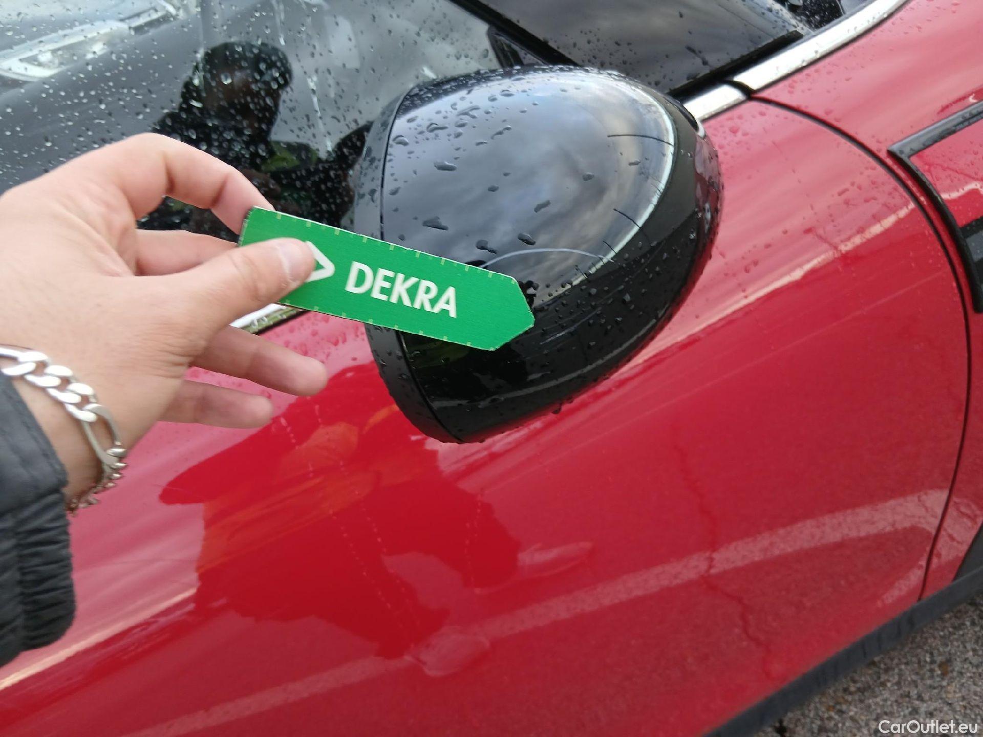  Mini  Cooper MINI MINI / 2014 / 3P / berlina con portón  S #29