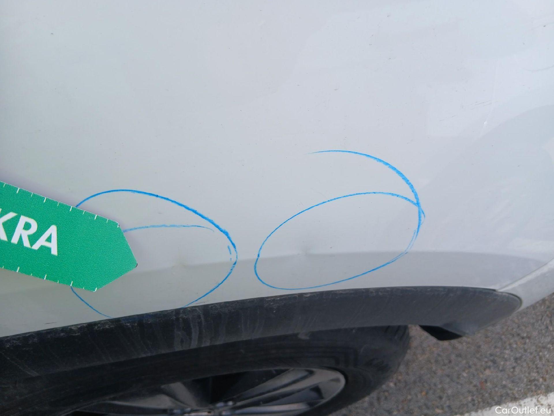  Opel   Grandland X OPEL Grandland / 2021 / 5P / todoterreno  1.5 CDTi Business Edition Auto #27