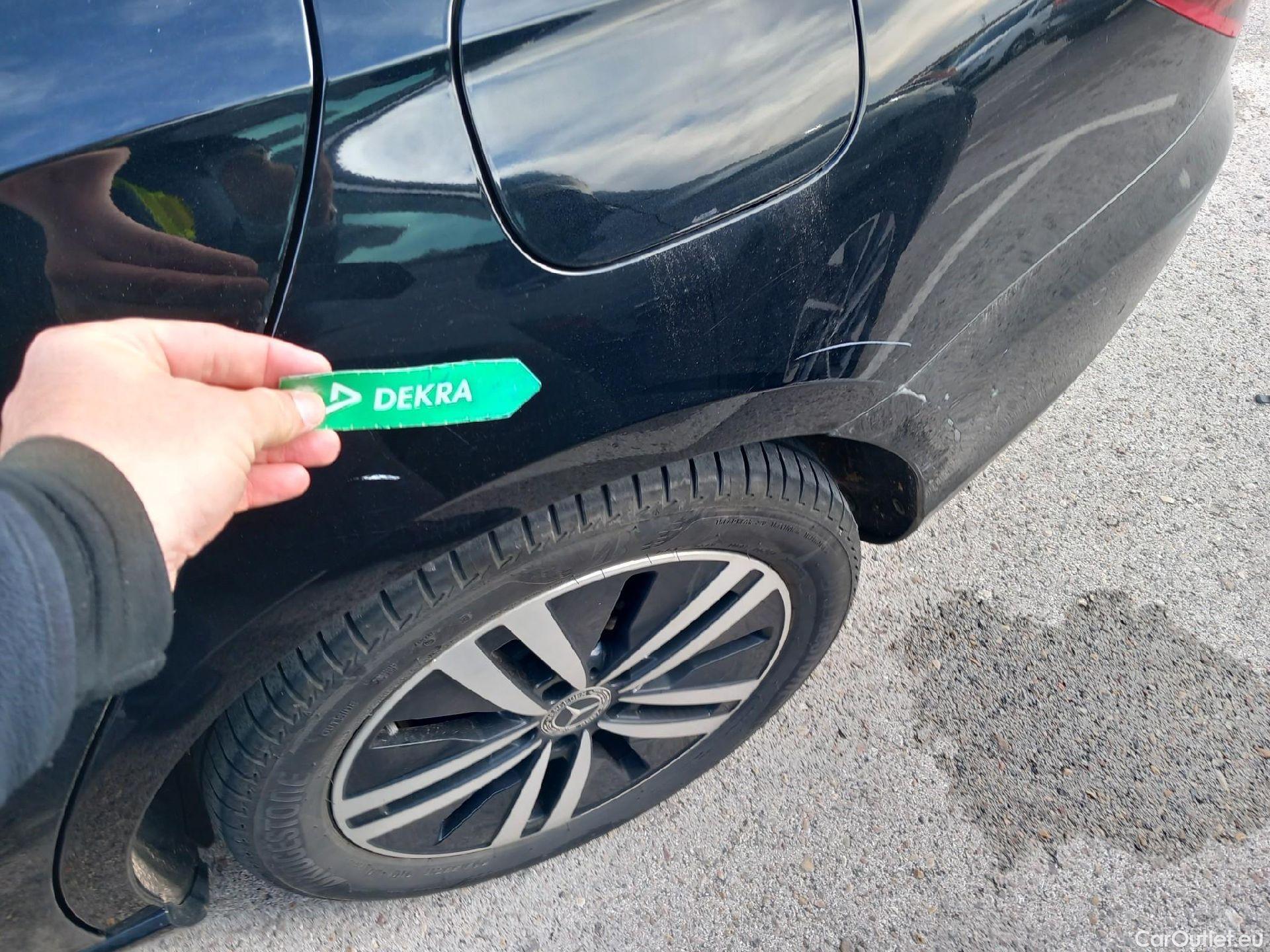  Mercedes  A-Klasse MERCEDES-BENZ Clase A / 2018 / 4P / sedán Sedán A 250 e #12