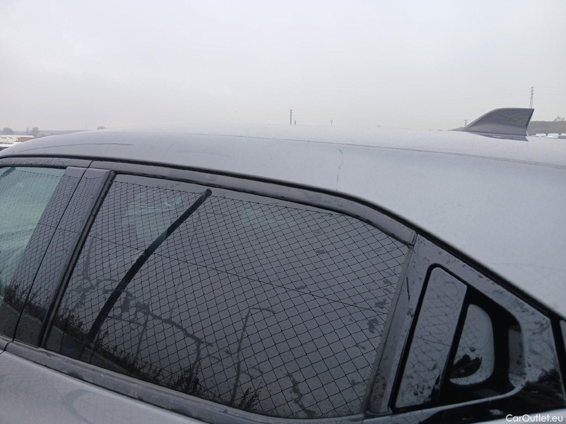  Nissan  Juke NISSAN  / 2019 / 5P / crossover DIG-T 84 kW (114 CV) DCT 7 V N-Connecta (AC2) #17