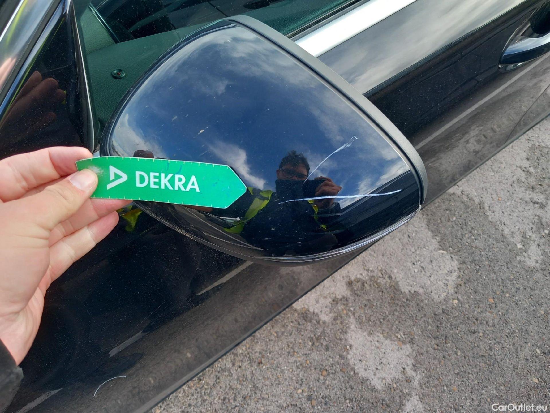  Mercedes  A-Klasse MERCEDES-BENZ Clase A / 2018 / 4P / sedán Sedán A 250 e #7