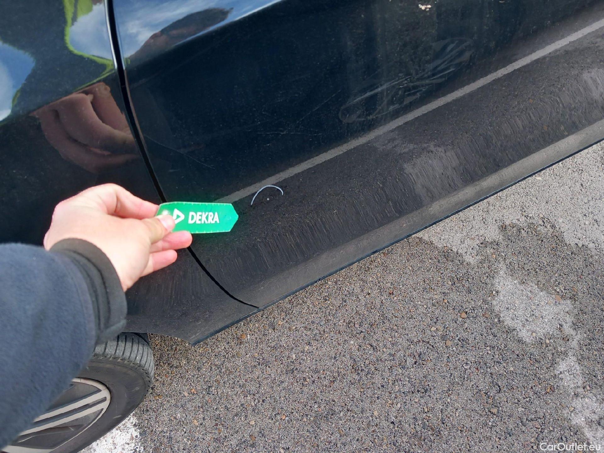  Mercedes  A-Klasse MERCEDES-BENZ Clase A / 2018 / 4P / sedán Sedán A 250 e #5