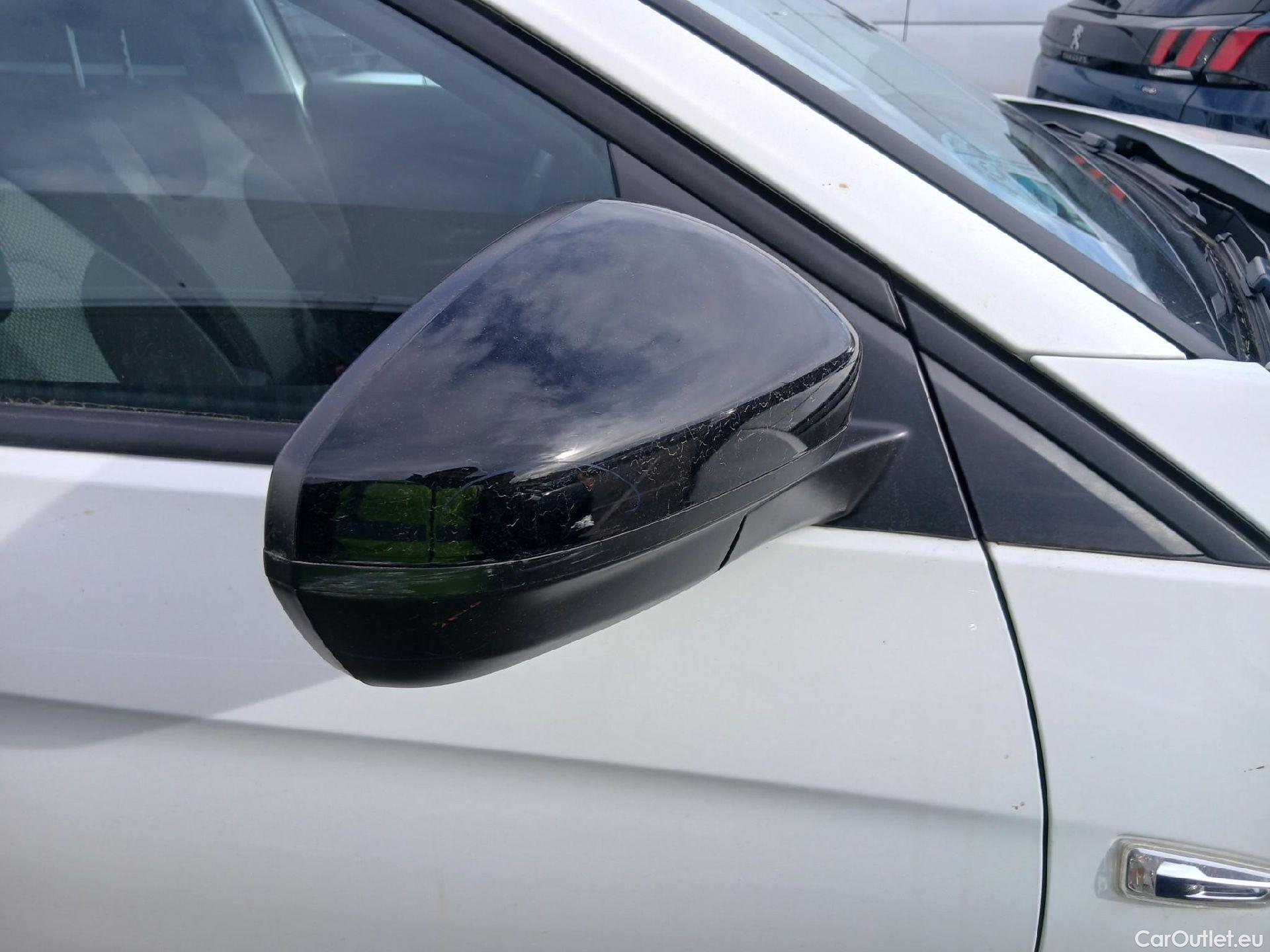  Opel   Grandland X OPEL Grandland / 2021 / 5P / todoterreno  1.5 CDTi Business Edition Auto #36