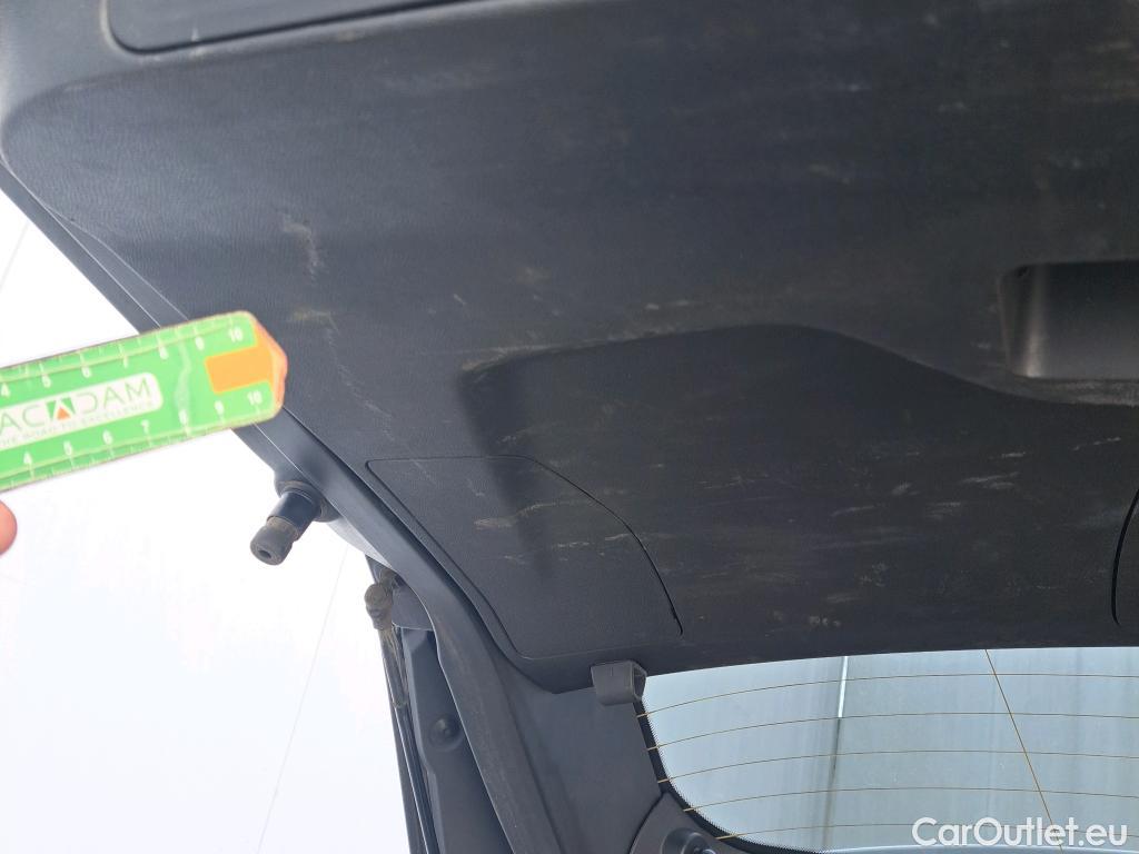  Peugeot  3008 PEUGEOT  / 2016 / 5P / todoterreno 1.5 BlueHDi 96kW (130CV) S&S Style #11