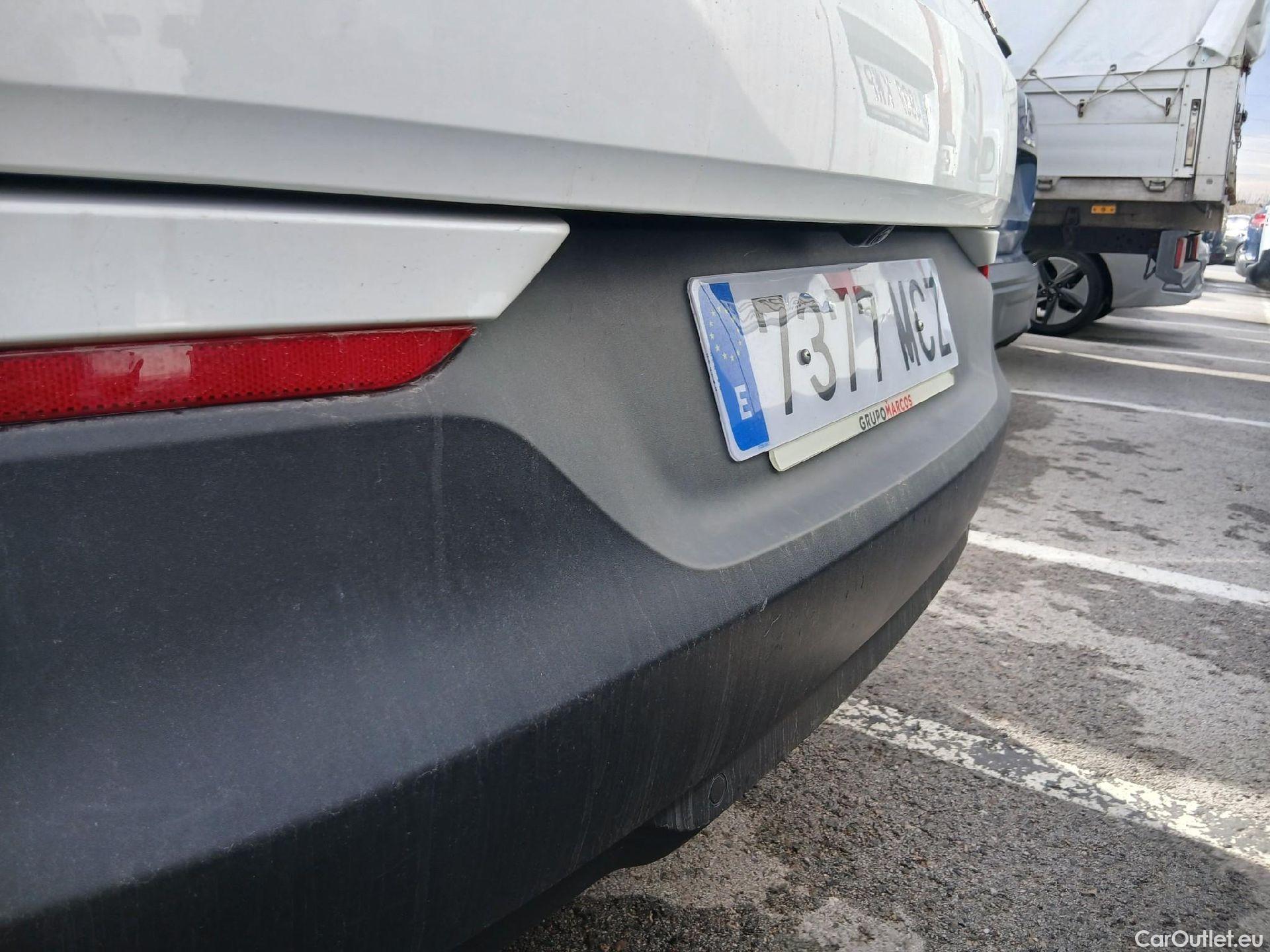  Opel   Grandland X OPEL Grandland / 2021 / 5P / todoterreno  1.5 CDTi Business Edition Auto #31