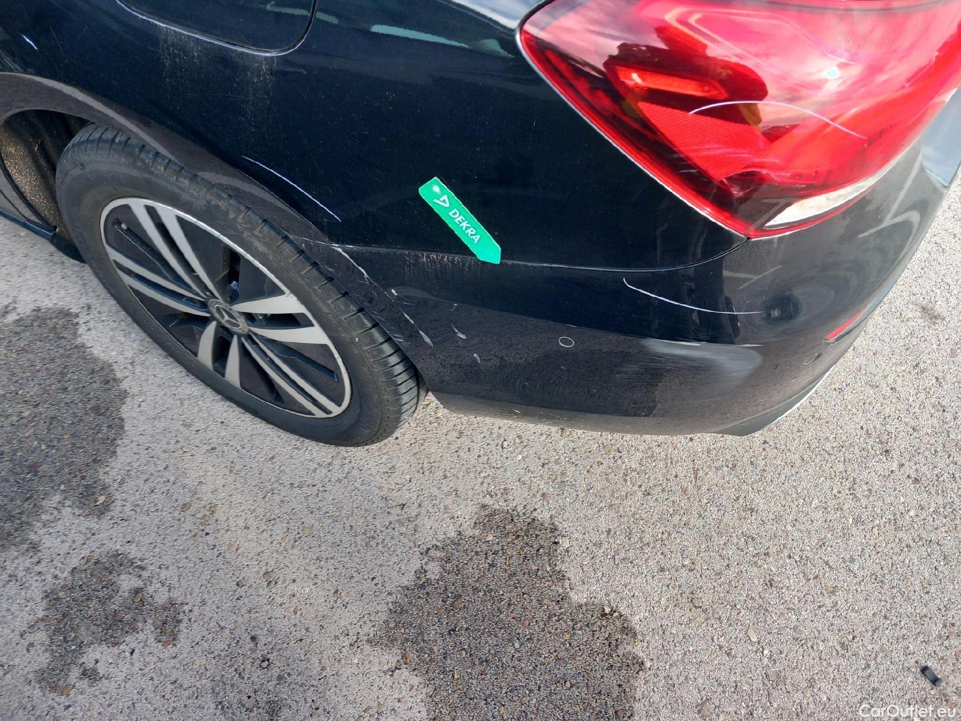  Mercedes  A-Klasse MERCEDES-BENZ Clase A / 2018 / 4P / sedán Sedán A 250 e #16