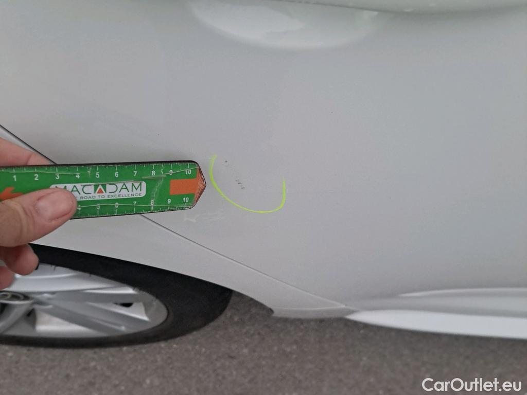  Toyota  Corolla TOYOTA  1.8 125H ACTIVE TECH E-CVT #13