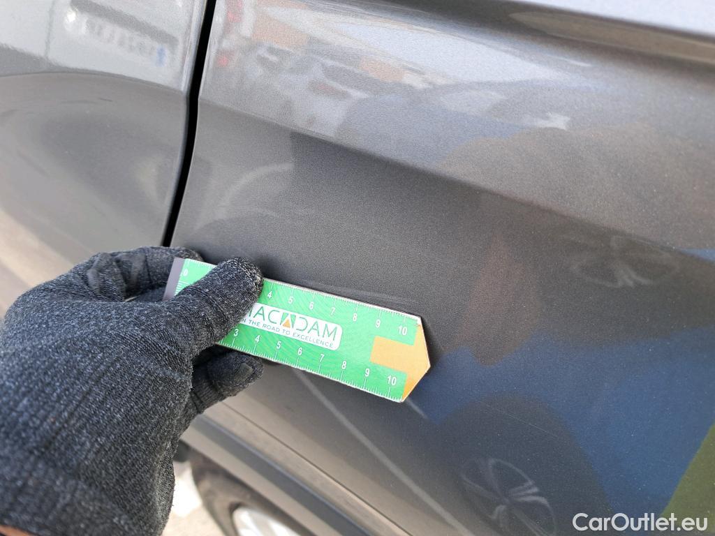  Volkswagen  T-CROSS VOLKSWAGEN  / 2018 / 5P / todoterreno Edition 1.0 TSI 70kW (95CV) #14