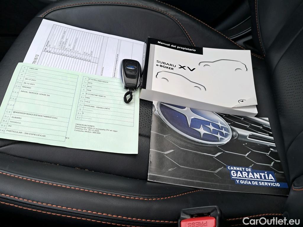  Land Rover  Discovery SUBARU XV / 2013 / 5P / todoterreno 2.0i Hybrid CVT Executive Plus #2