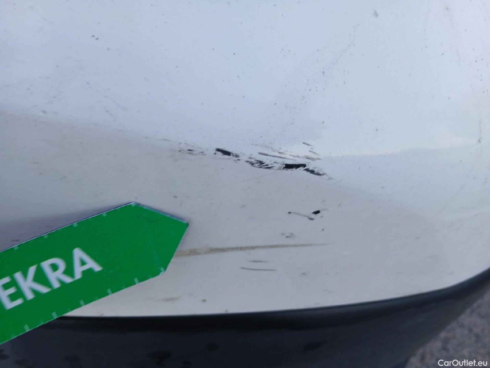  Citroen  Jumpy CITROEN  / 2016 / 4P / furgón D Cab Eco Talla XL BlueHDi 120 Control #4