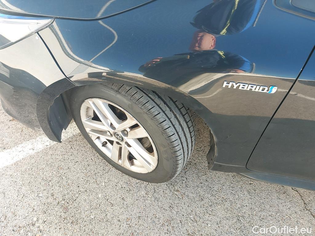  Toyota  Corolla TOYOTA  / 2019 / 5P / familiar 1.8 125H ACTIVE TECH E-CVT TOU SPORT #21