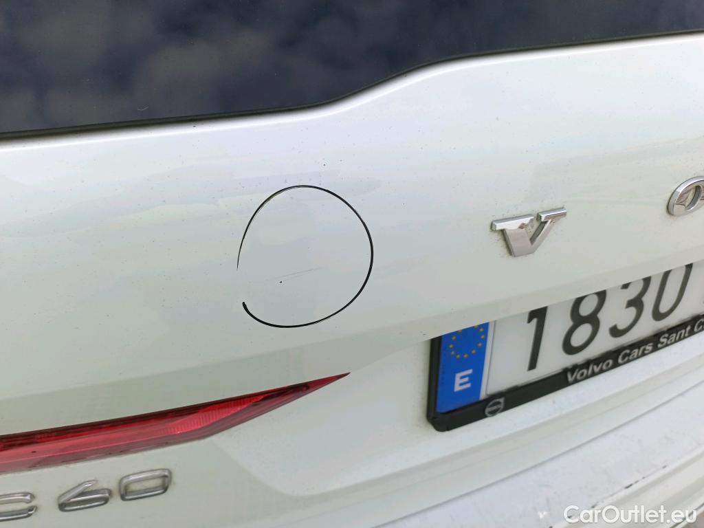  Volvo  XC60 VOLVO  / 2017 / 5P / todoterreno 2.0 B5 D AWD R-Design Auto #17