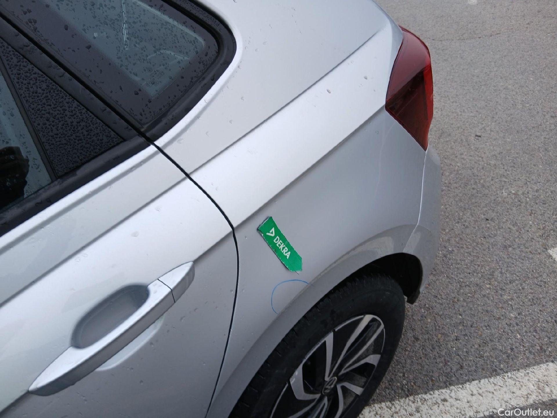  Volkswagen  Polo VOLKSWAGEN  / 2021 / 5P / berlina con portón Life 1.0 TSI 70kW (95CV) #17