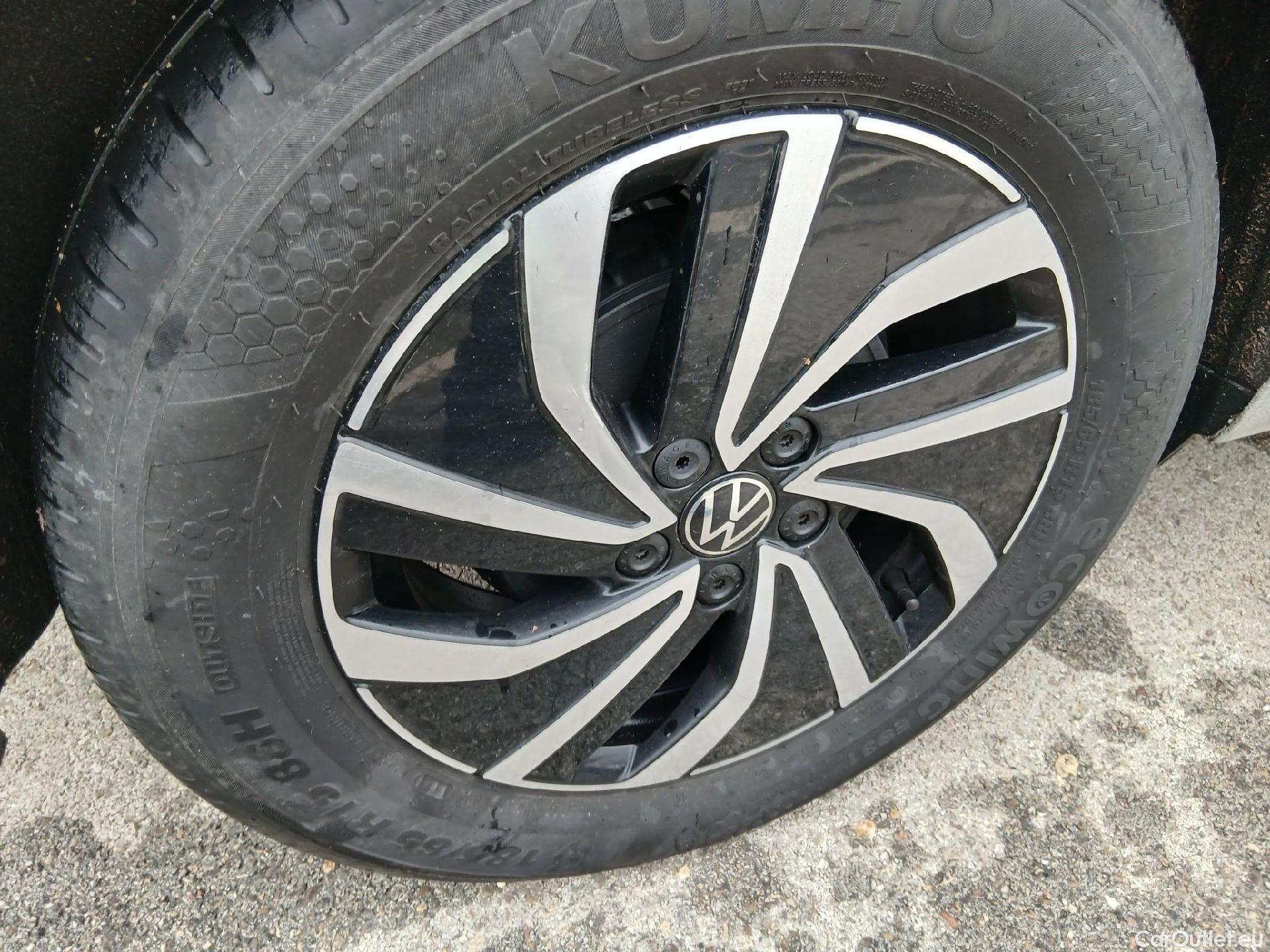  Volkswagen  Polo VOLKSWAGEN  / 2021 / 5P / berlina con portón Life 1.0 TSI 70kW (95CV) #25