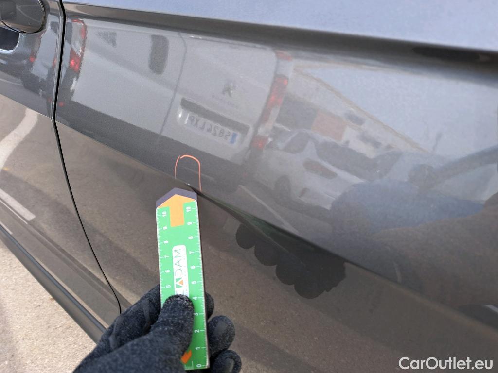  Volkswagen  T-CROSS VOLKSWAGEN  / 2018 / 5P / todoterreno Edition 1.0 TSI 70kW (95CV) #29