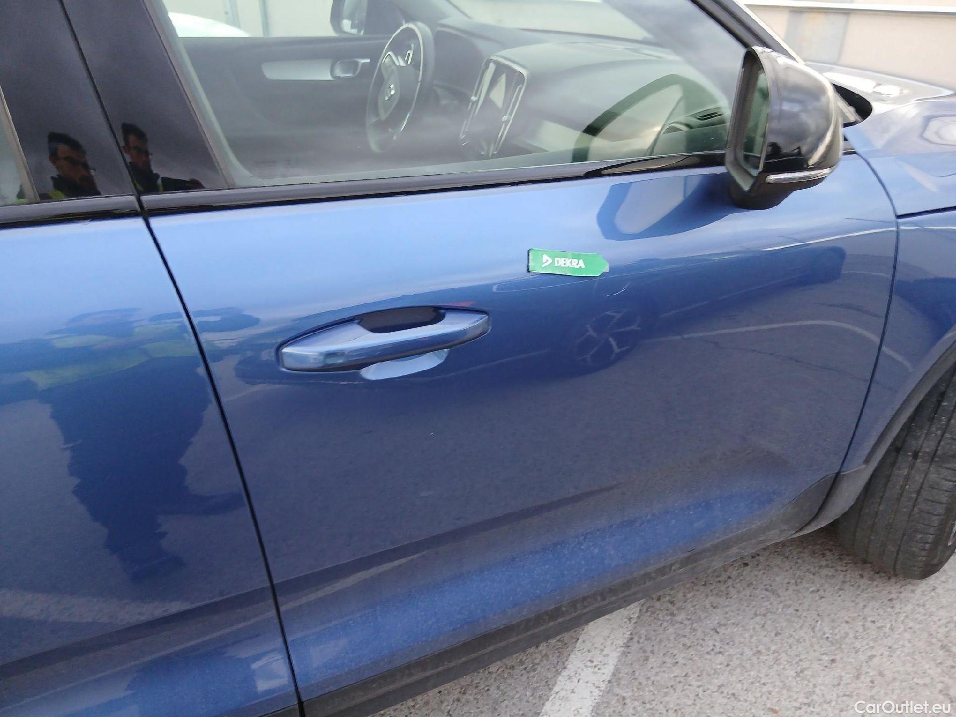  Volvo  XC 40 VOLVO XC40 / 2017 / 5P / todoterreno 1.5 T4 Twin Recharge R-Design Exp Auto #37