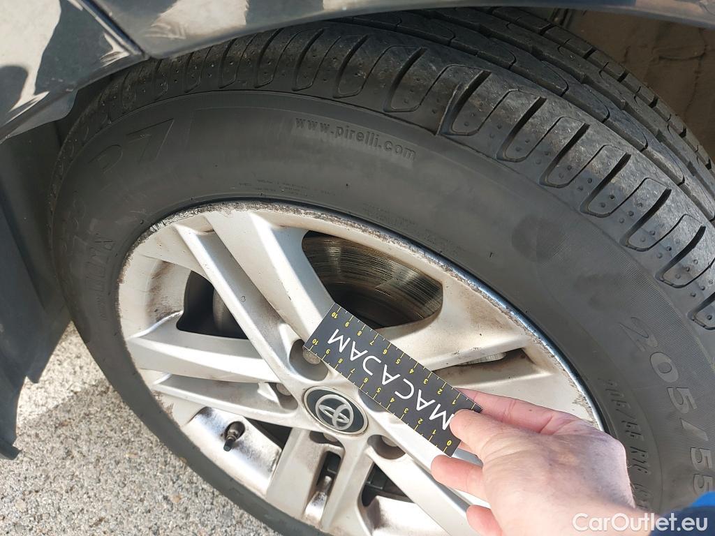  Toyota  Corolla TOYOTA  / 2019 / 5P / familiar 1.8 125H ACTIVE TECH E-CVT TOU SPORT #22