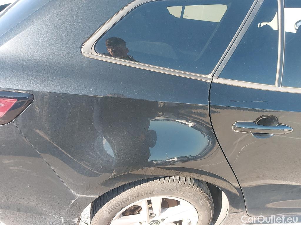  Toyota  Corolla TOYOTA  / 2019 / 5P / familiar 1.8 125H ACTIVE TECH E-CVT TOU SPORT #15