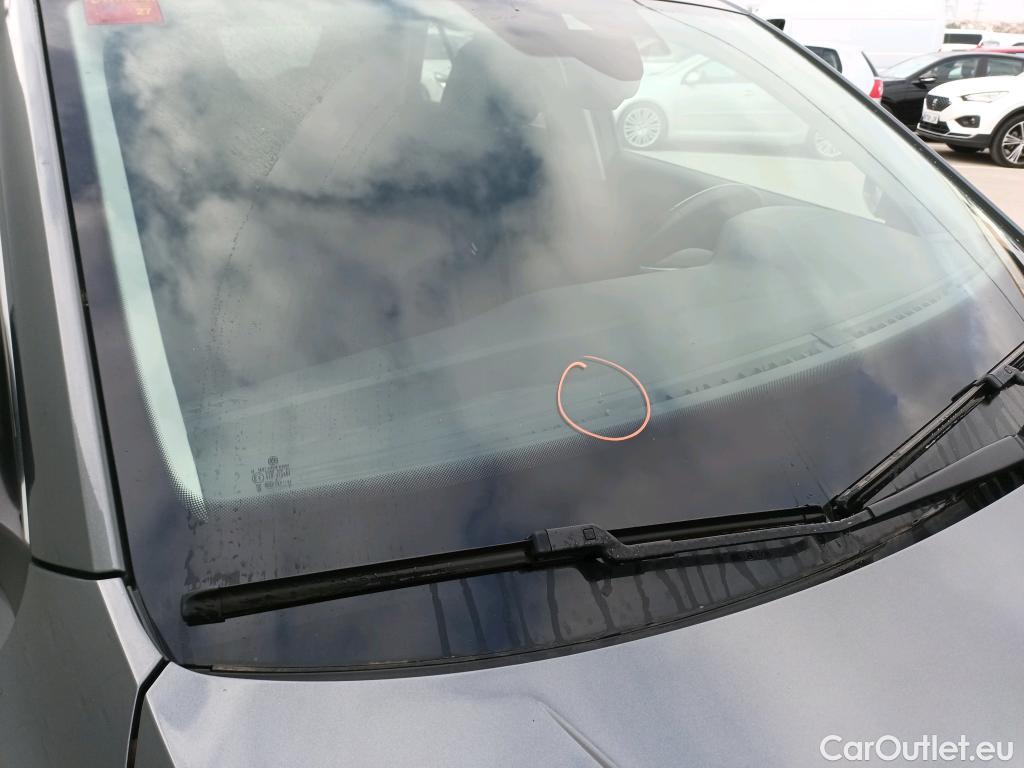  Volkswagen  T-ROC VOLKSWAGEN  / 2017 / 5P / todoterreno Advance 2.0 TDI 110kW (150CV) DSG #3