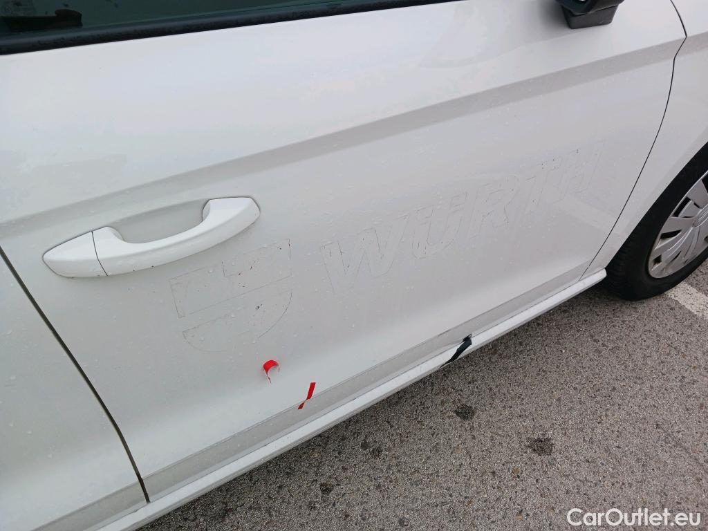  Seat  Ibiza SEAT  / 2017 / 5P / berlina con portón 1.0 MPI 59kW (80CV) Reference Plus(SP) #13