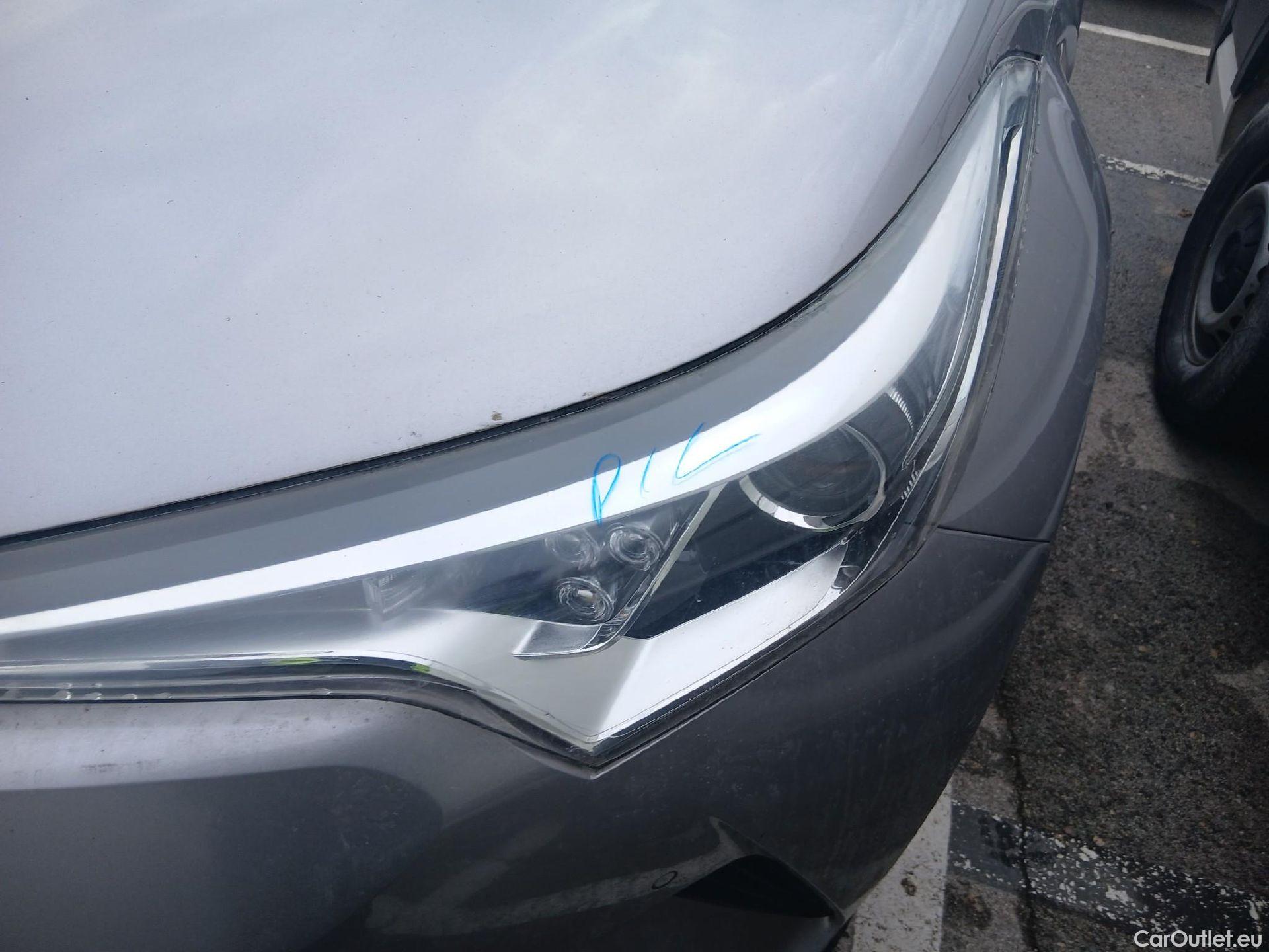  Toyota  C-HR TOYOTA  / 2016 / 5P / todoterreno 1.8 125H Advance (CX) #7