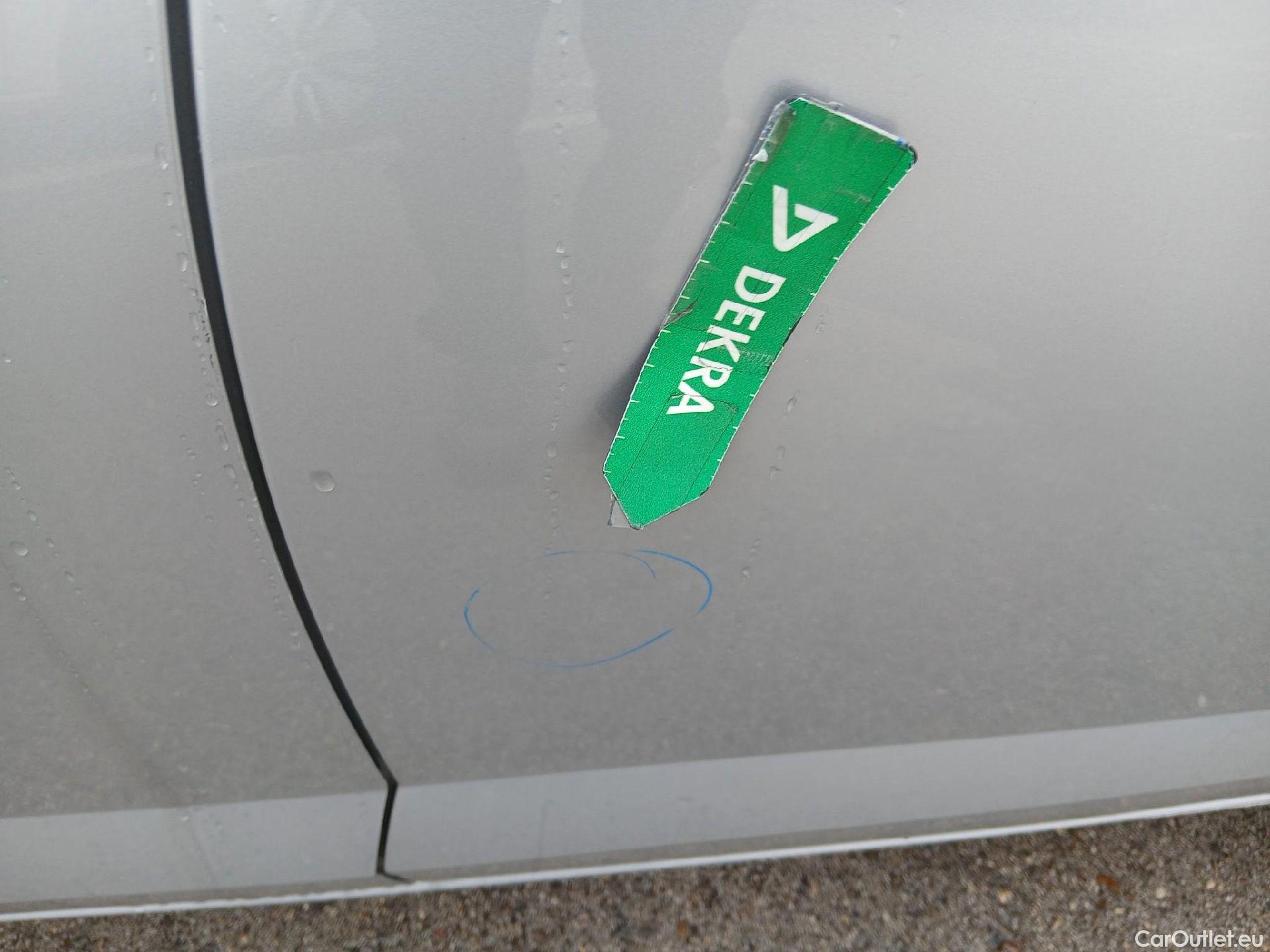  Volkswagen  Polo VOLKSWAGEN  / 2021 / 5P / berlina con portón Life 1.0 TSI 70kW (95CV) #15