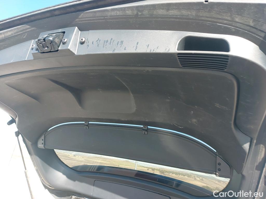  Toyota  Corolla TOYOTA  / 2019 / 5P / familiar 1.8 125H ACTIVE TECH E-CVT TOU SPORT #29