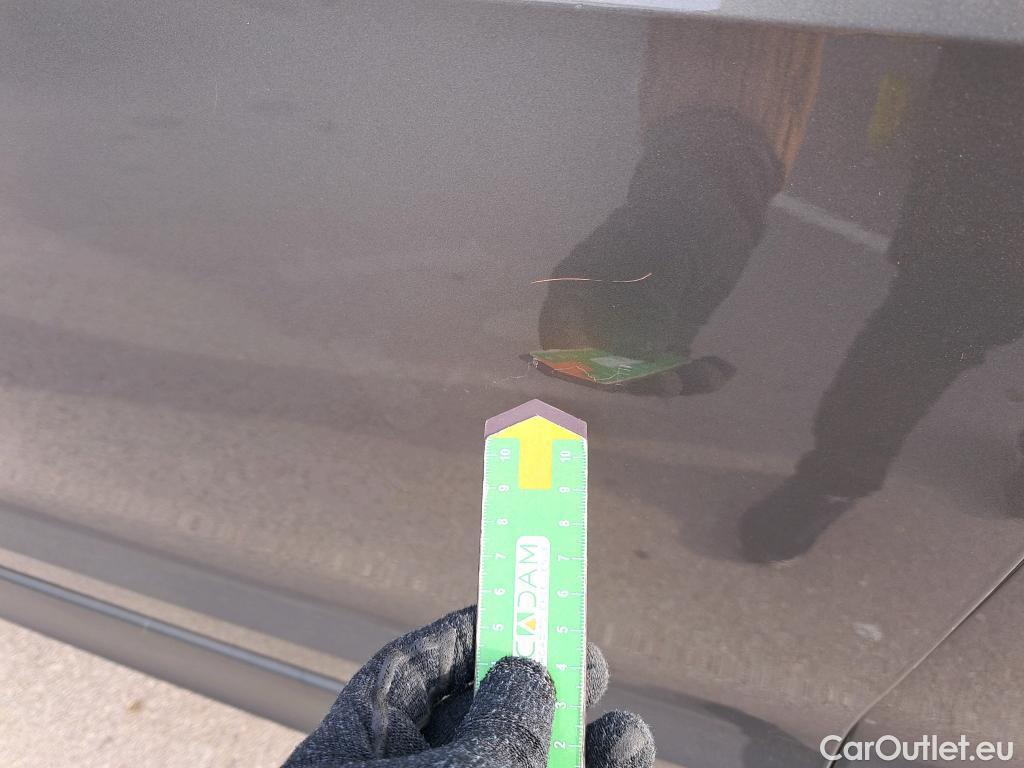  Volkswagen  T-CROSS VOLKSWAGEN  / 2018 / 5P / todoterreno Edition 1.0 TSI 70kW (95CV) #8