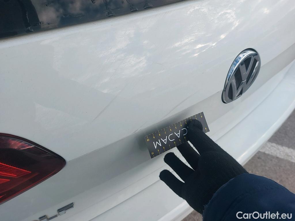  Volkswagen  Golf  VOLKSWAGEN / 2016 / 5P / berlina con portón e-ePower 110 kW (136CV) #12