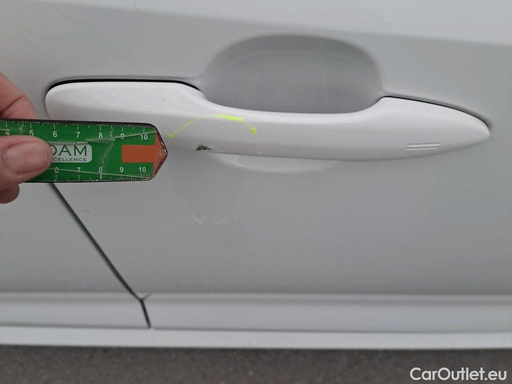  Toyota  Corolla TOYOTA  1.8 125H ACTIVE TECH E-CVT #21