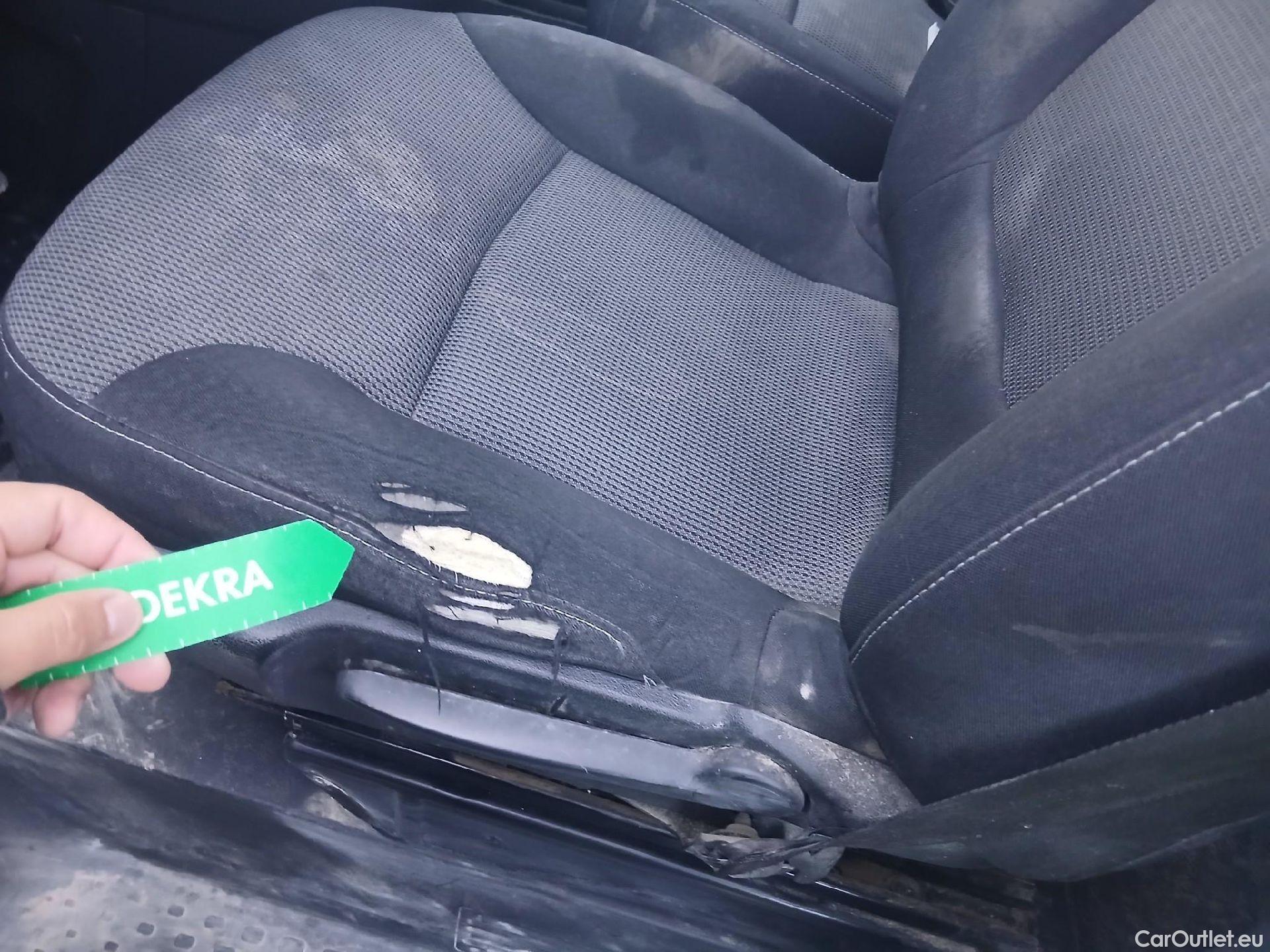  Nissan  NV300 NISSAN  / 2021 / 4P / combi Mixta 6 2.0dCi 81kW L1H1 1T Optima N1 #9