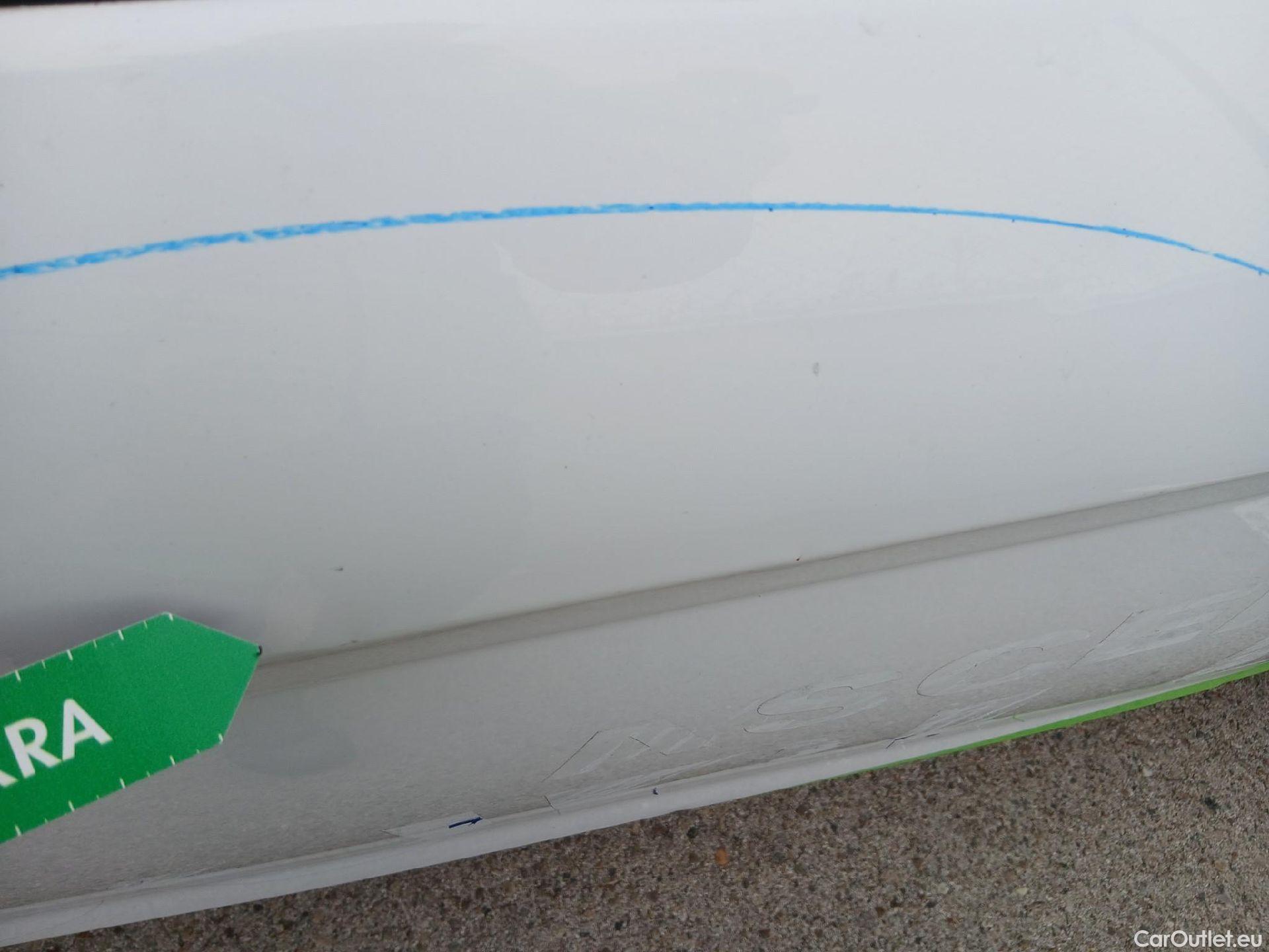  Ford  Fiesta FORD  Van / 2012 / 3P / berlina comercial 1.5 TDCi 55kW (75CV) #29