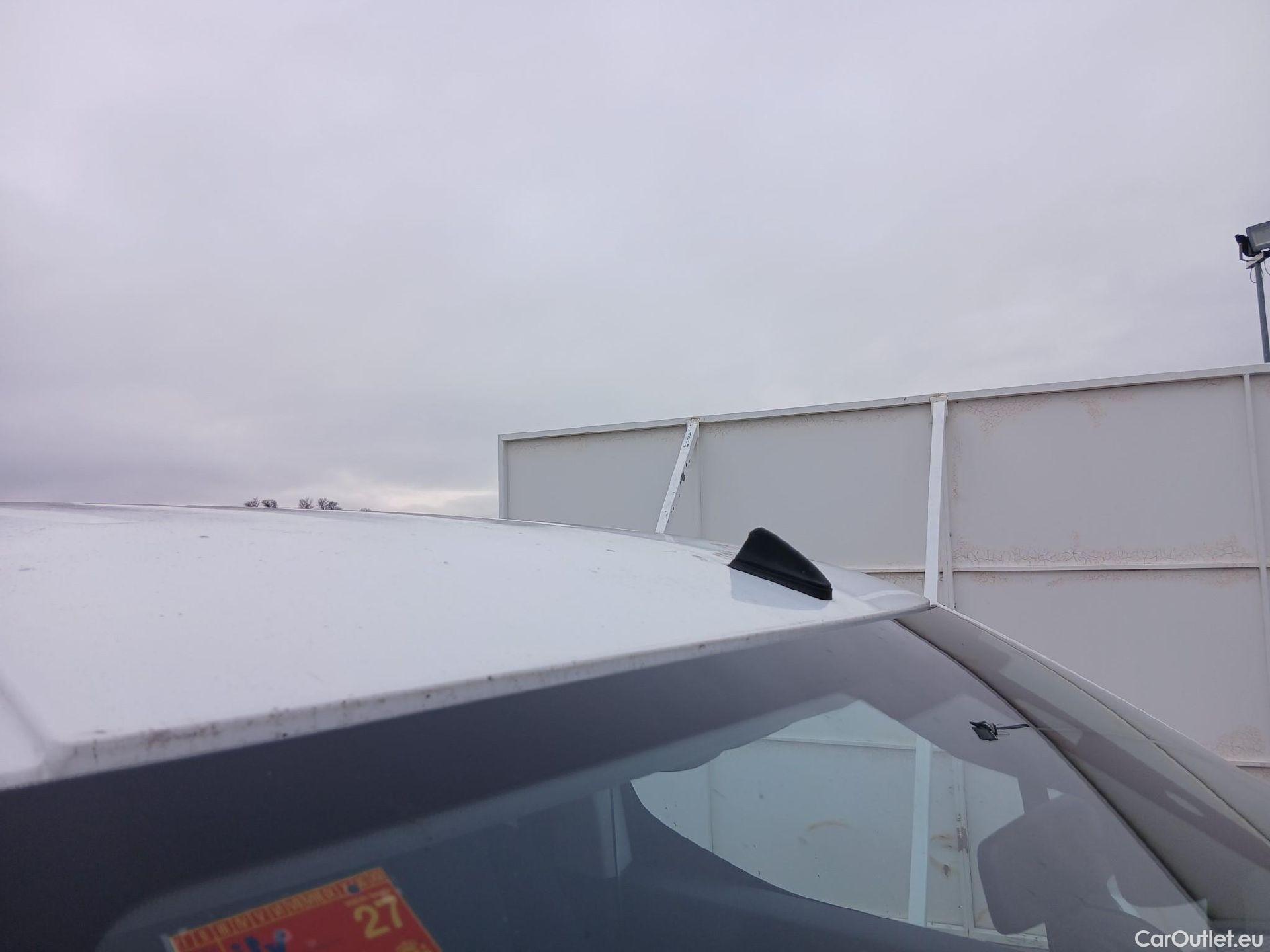  Peugeot  RIFTER PEUGEOT  / 2018 / 4P / combi Active Standard BlueHDi 73kW (IND) (AC2) #3