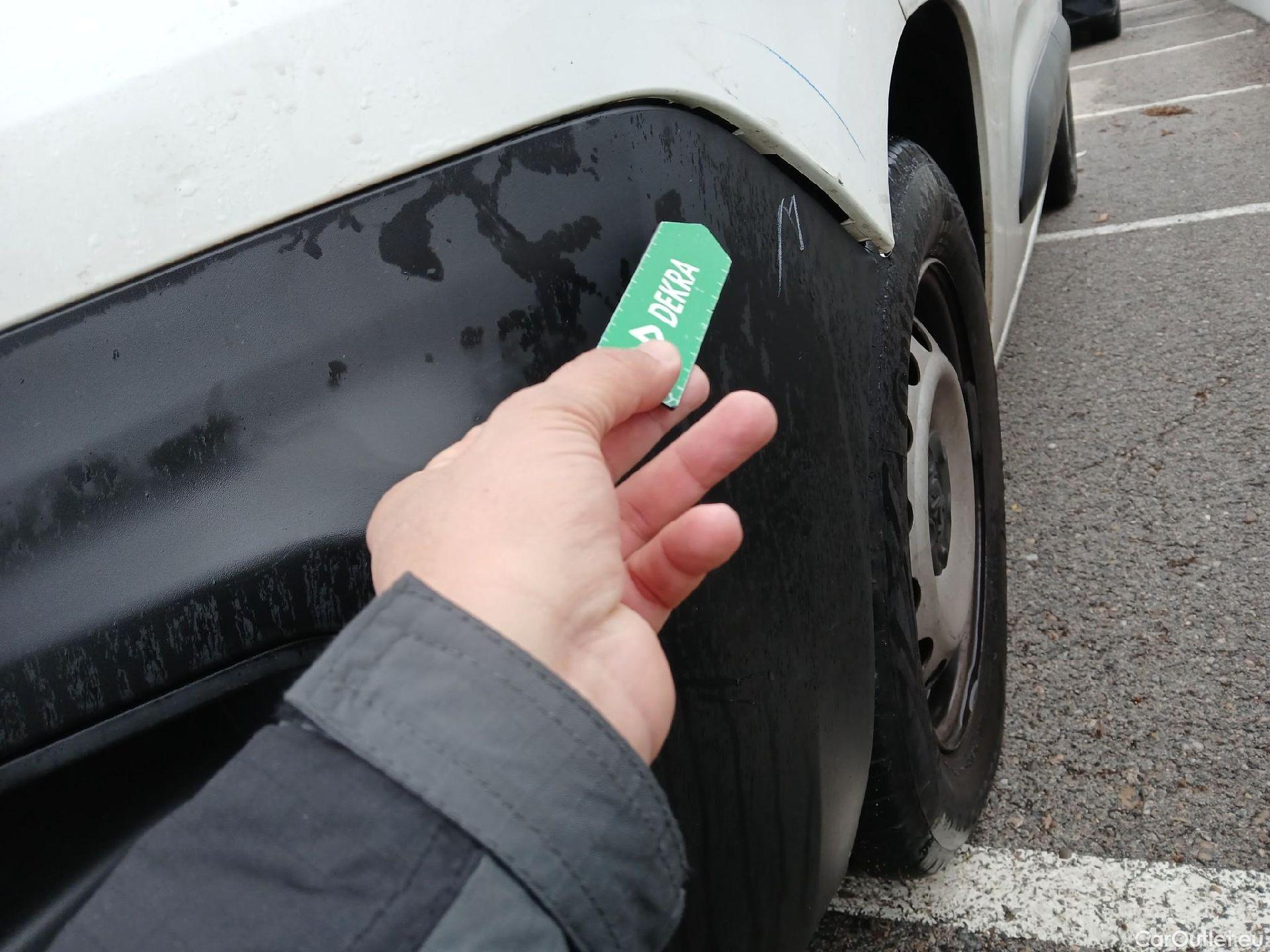  Peugeot  Partner PEUGEOT  / 2018 / 3P / furgón derivado de turismo Pro Standard 1000kg BlueHDi 73kW #11