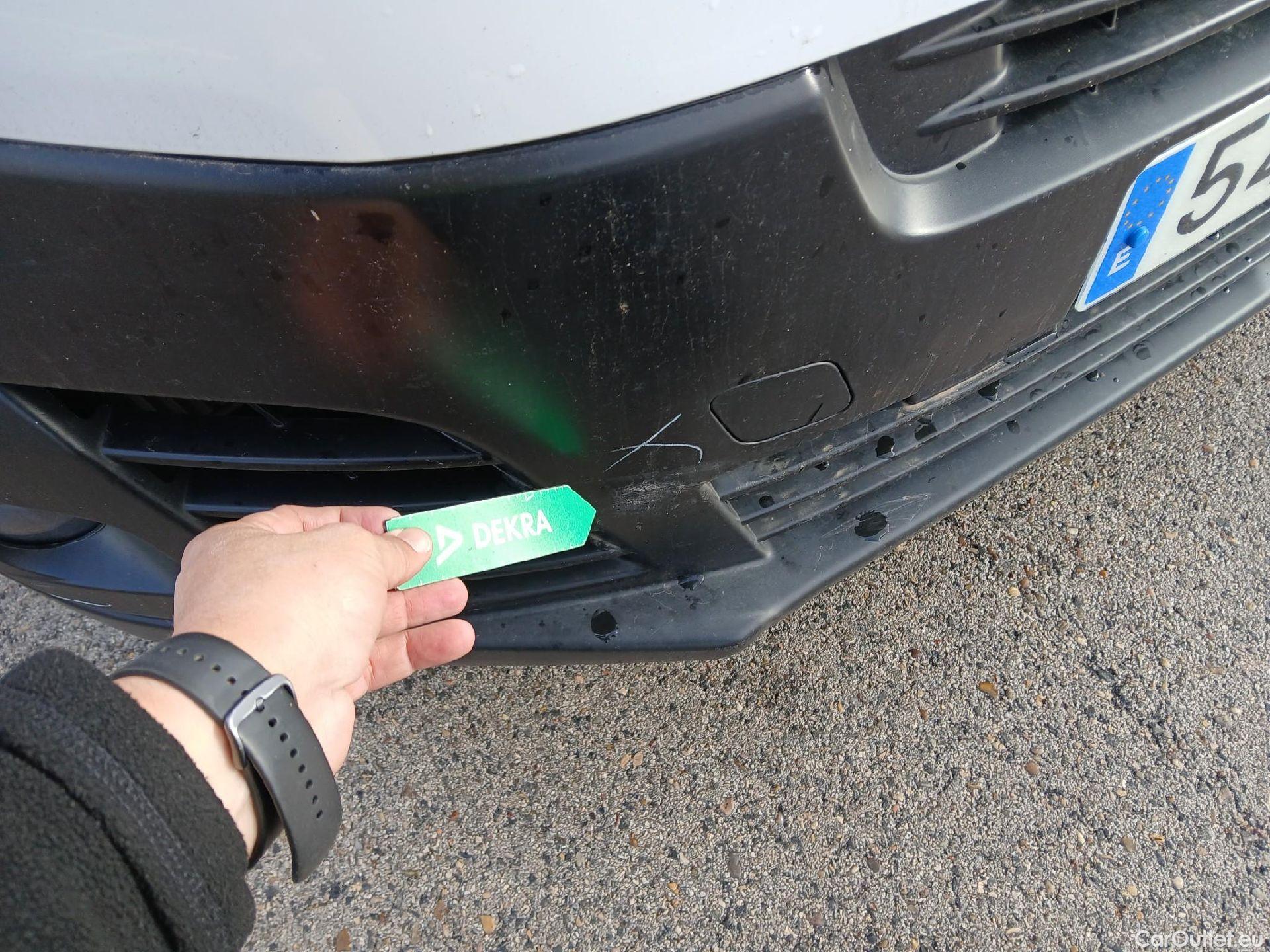  Opel  Vivaro OPEL  / 2019 / 4P / furgón 1.5 Diésel 74kW (100CV) M Std Express #34