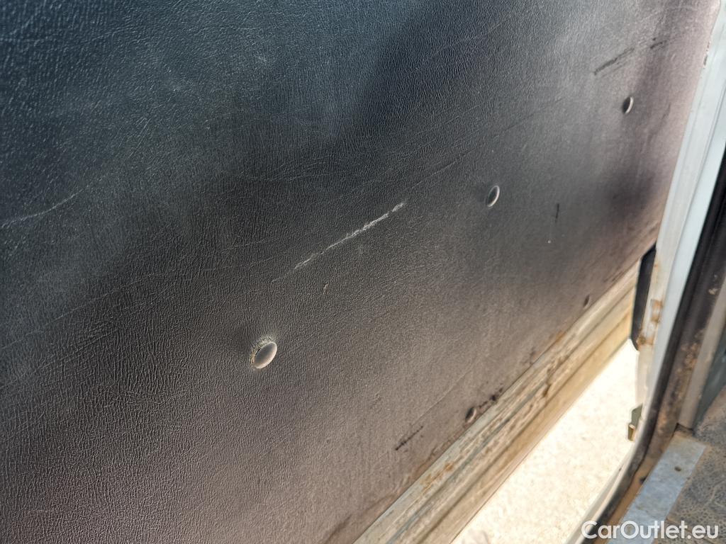  Nissan  NV400 NISSAN  VU 4P 1G COMBI 2.3dCi 145 COMFORT L2H2 3500 COMBI-9 FWD #42