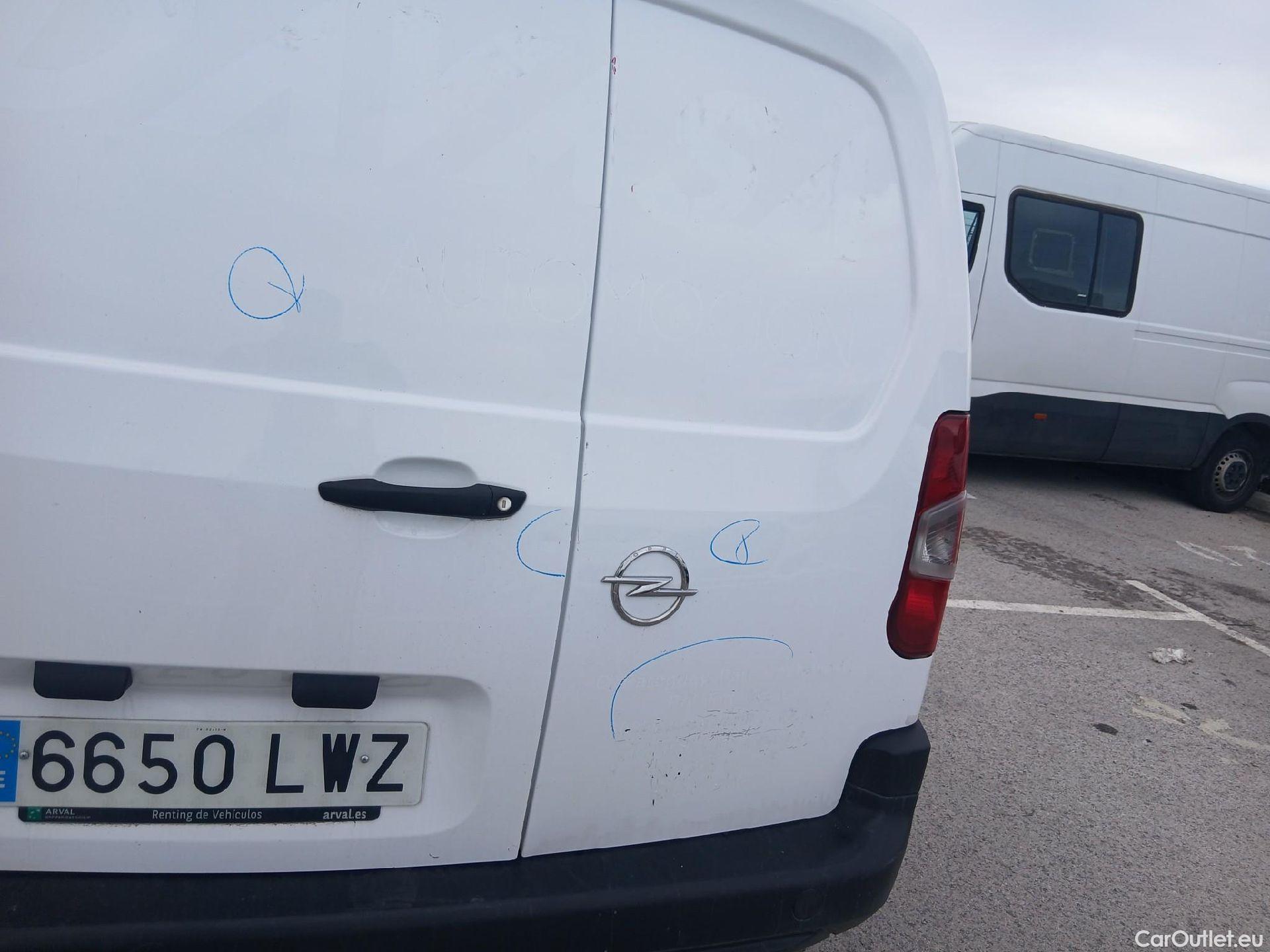  Opel  Combo OPEL  / 2018 / 3P / furgón derivado de turismo 1.5 TD 75kW (100CV) Express L H1 650kg (AC2) #34