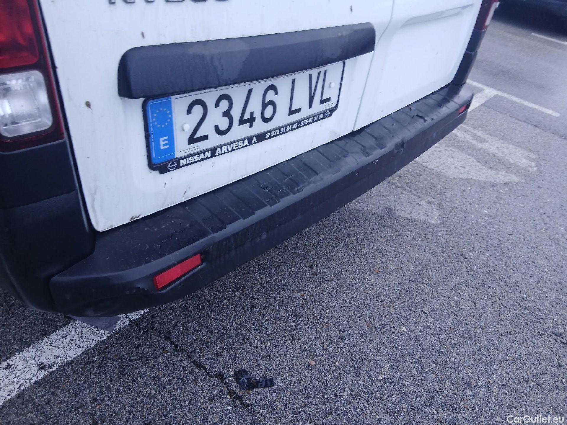  Nissan  NV300 NISSAN  / 2021 / 4P / combi Mixta 6 2.0dCi 81kW L1H1 1T Optima N1 #30