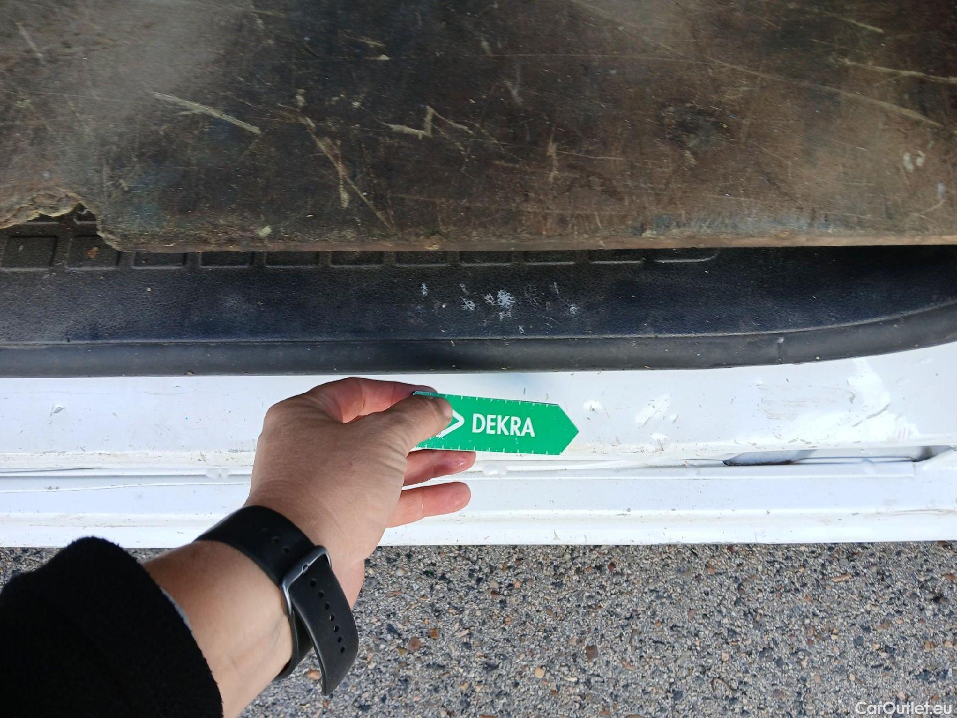  Opel  Vivaro OPEL  / 2019 / 4P / furgón 1.5 Diésel 74kW (100CV) M Std Express #8