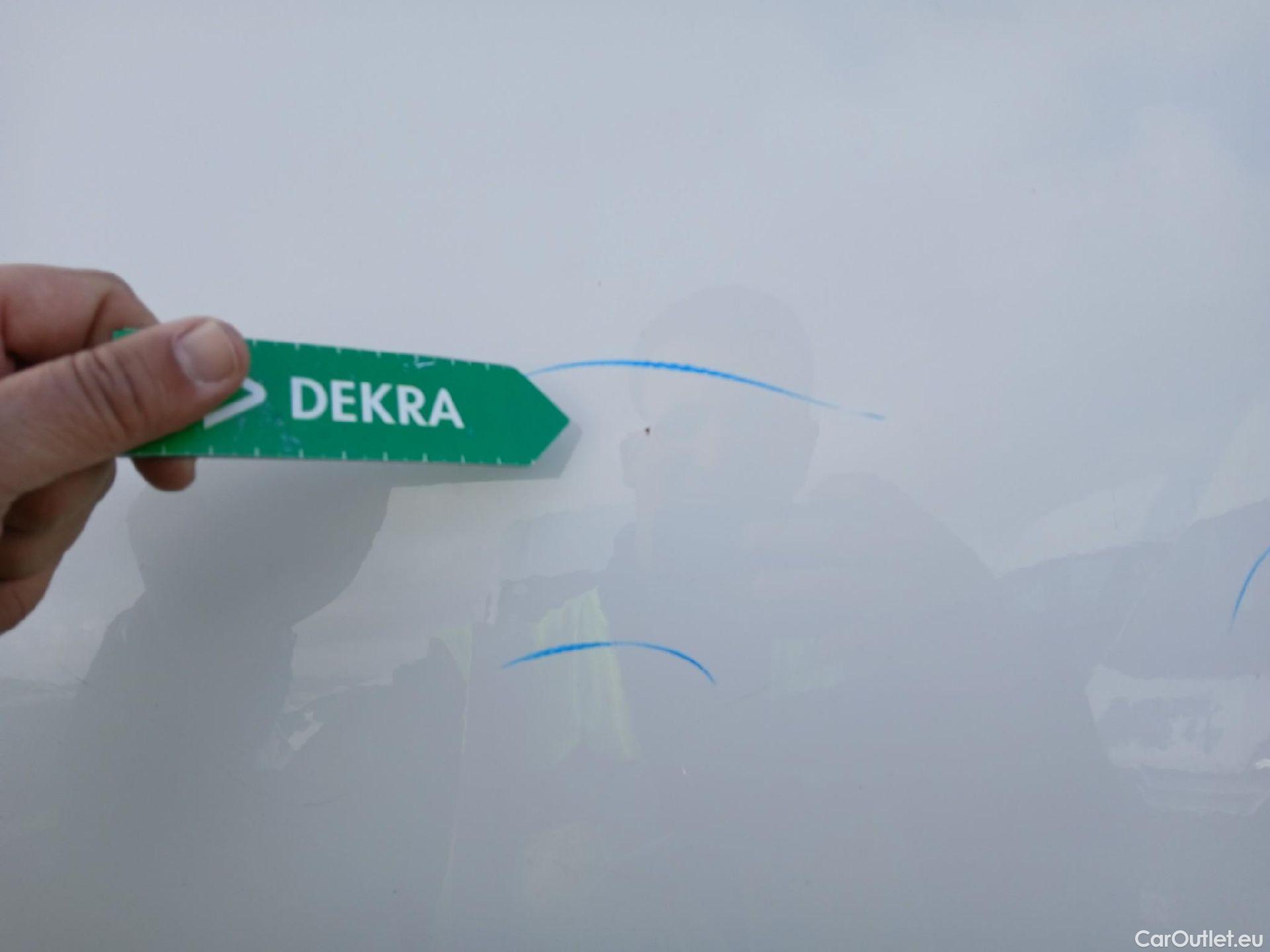  Opel  Vivaro OPEL  / 2019 / 4P / furgón 1.5 Diésel 74kW (100CV) M Std Express #44