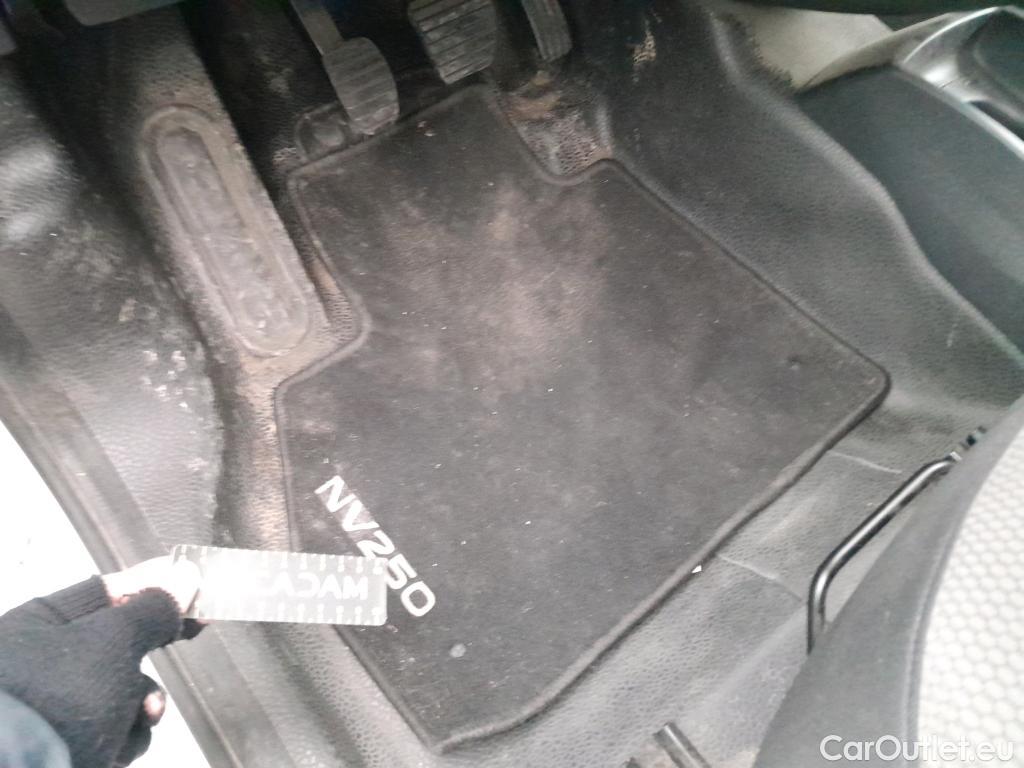  Nissan  NV200 NISSAN NV250 / 2019 / 4P / furgón 4pl 1.5dCi 70 kW (95 CV) L2H1 COMFORT #33