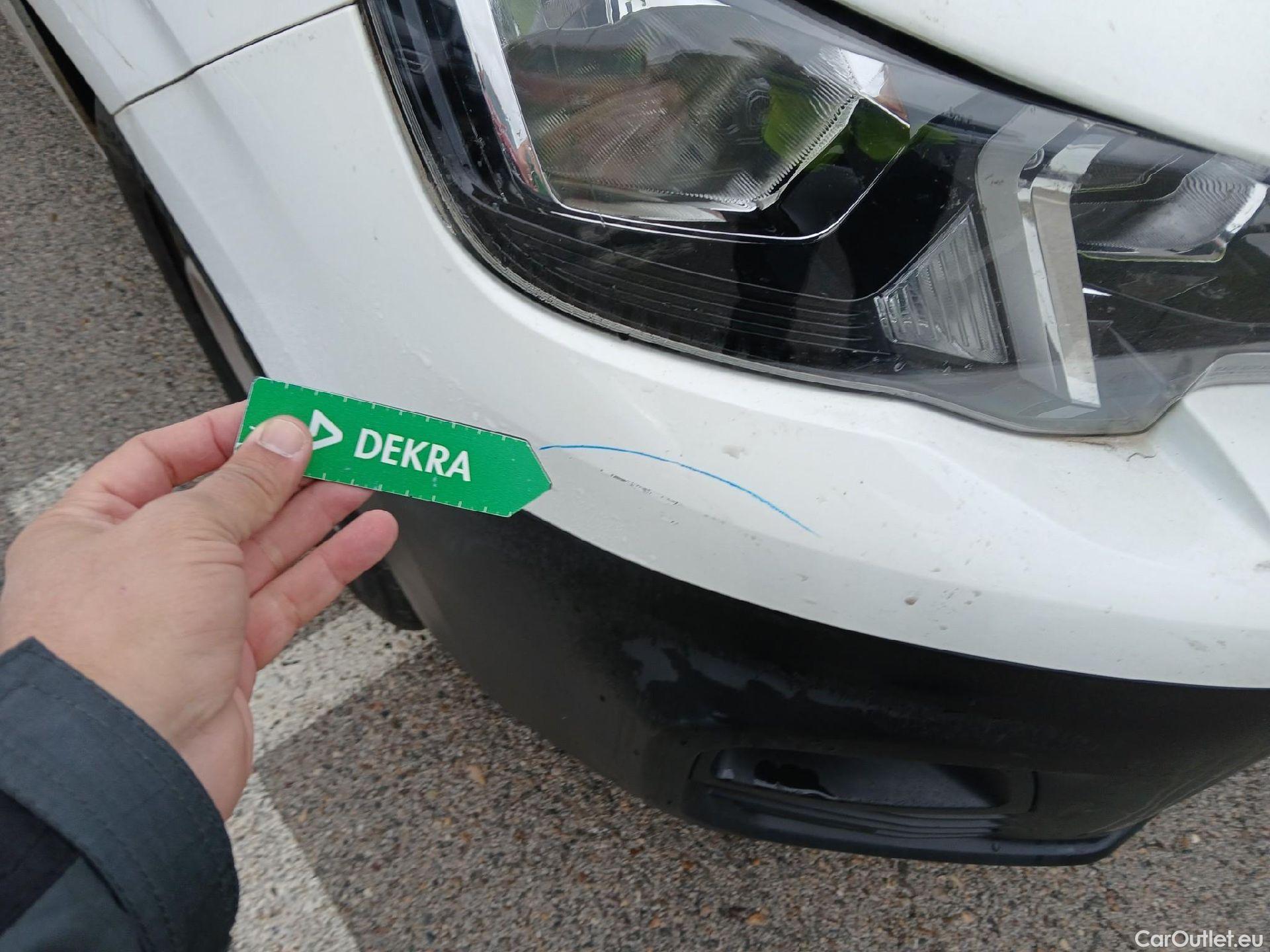  Peugeot  Partner PEUGEOT  / 2018 / 3P / furgón derivado de turismo Pro Standard 1000kg BlueHDi 73kW #9