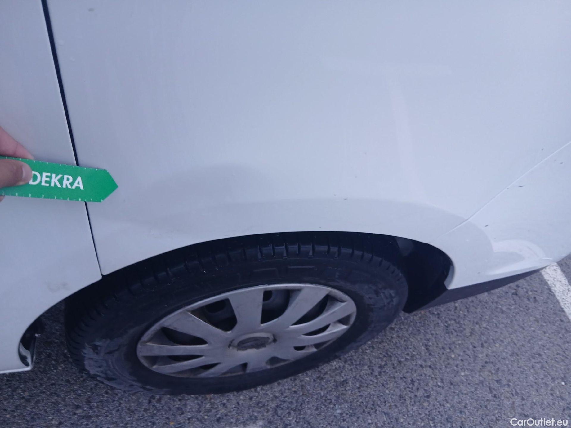  Nissan  NV300 NISSAN  / 2021 / 4P / combi Mixta 6 2.0dCi 81kW L1H1 1T Optima N1 #43