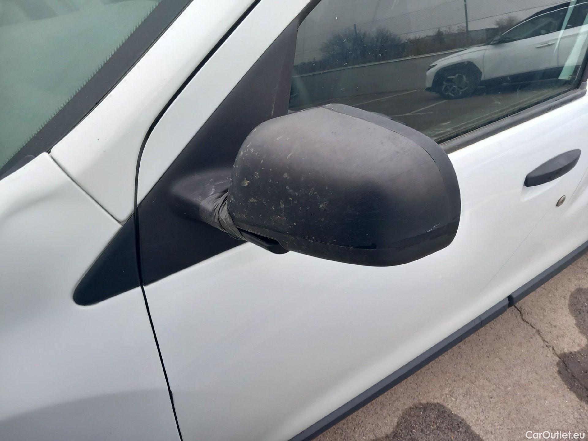  Dacia  Dokker DACIA  / 2013 / 4P / furgón derivado de turismo Van Essential Blue dCi 70kW (95CV) #13