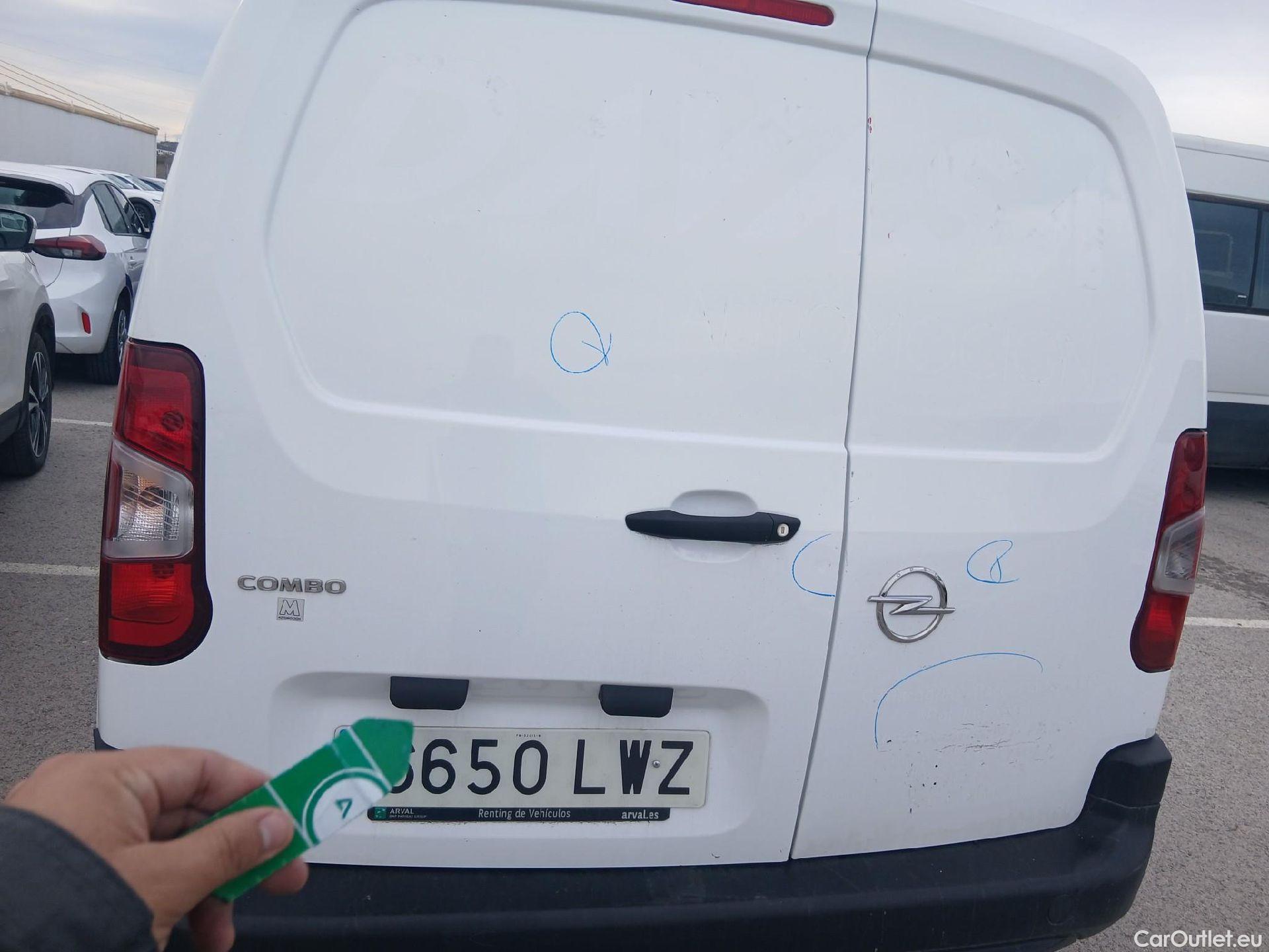  Opel  Combo OPEL  / 2018 / 3P / furgón derivado de turismo 1.5 TD 75kW (100CV) Express L H1 650kg (AC2) #32