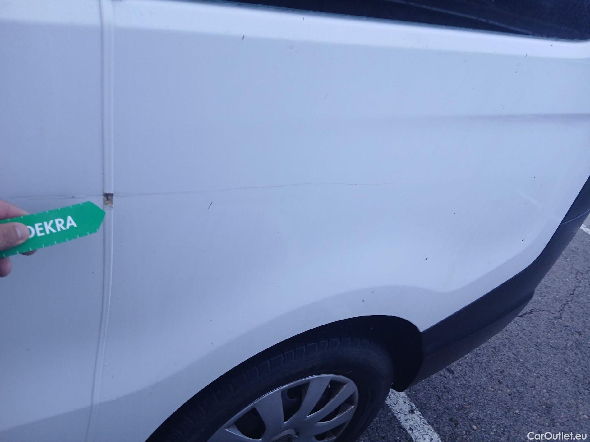  Nissan  NV300 NISSAN  / 2021 / 4P / combi Mixta 6 2.0dCi 81kW L1H1 1T Optima N1 #25