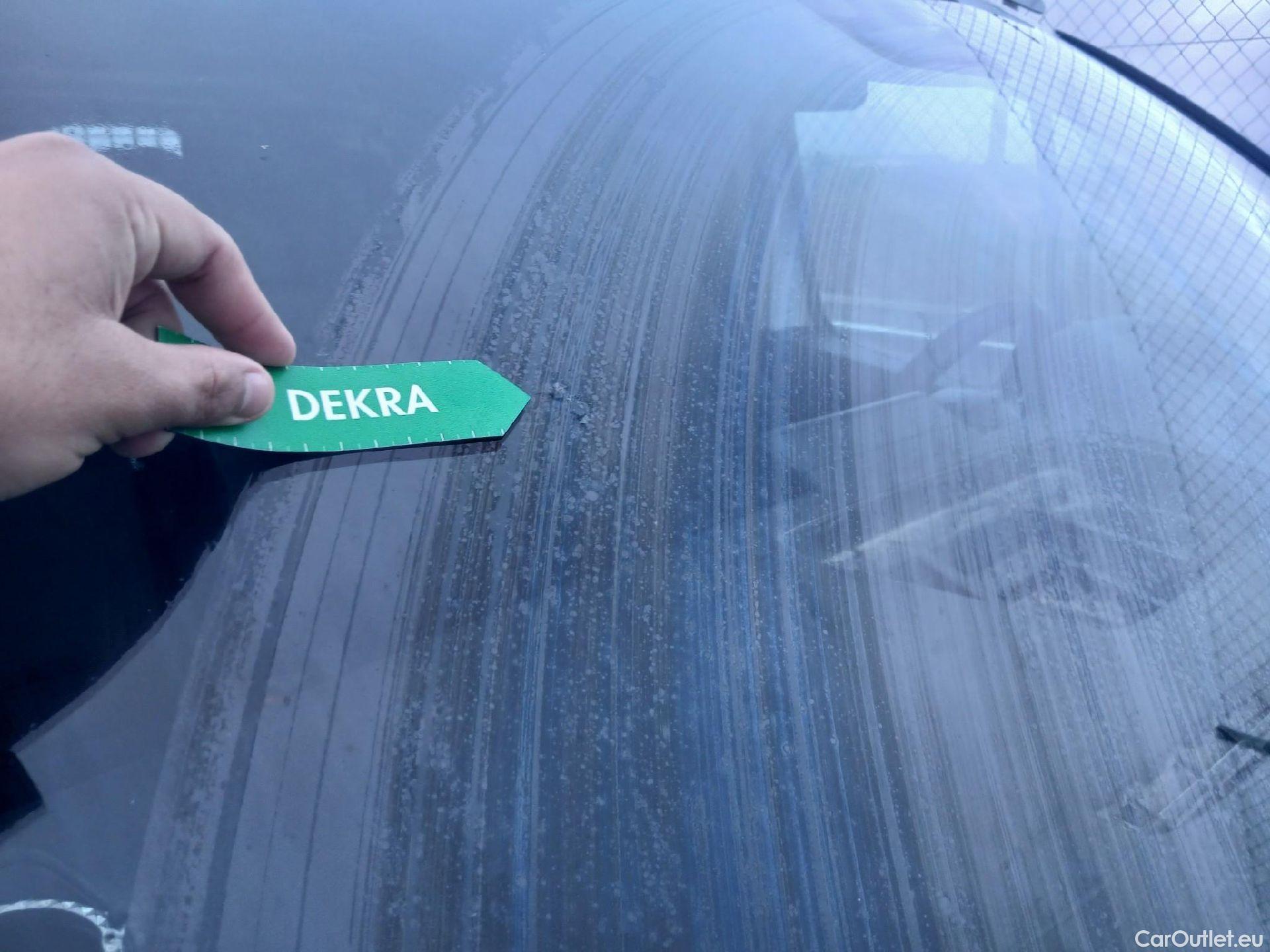  Nissan  NV300 NISSAN  / 2021 / 4P / combi Mixta 6 2.0dCi 81kW L1H1 1T Optima N1 #16